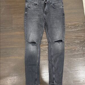 Forever 21 Men's Distressed Gray Jeans (Size 36 Suer slim stretch)